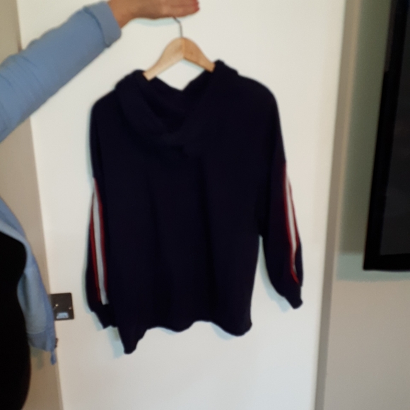 Navy Drift hoodie - Picture 2 of 2